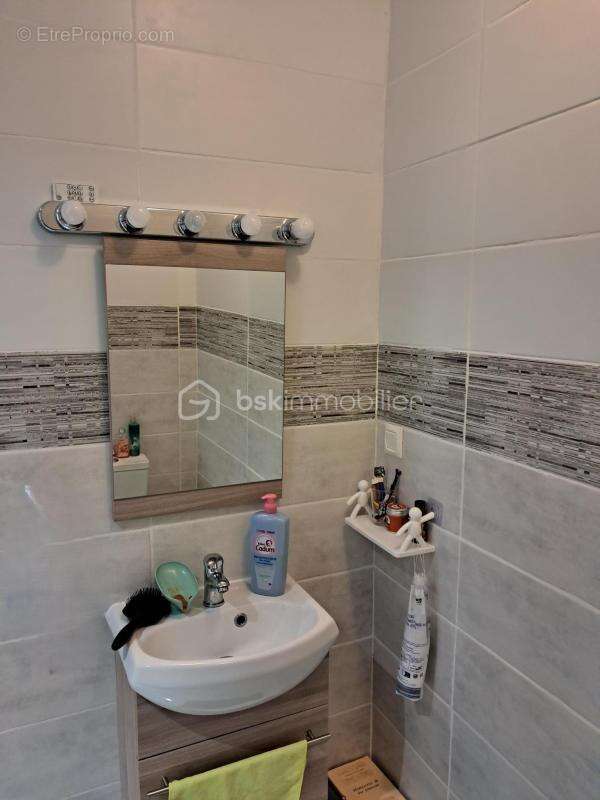 Maison à VILLEMAGNE-L&#039;ARGENTIERE