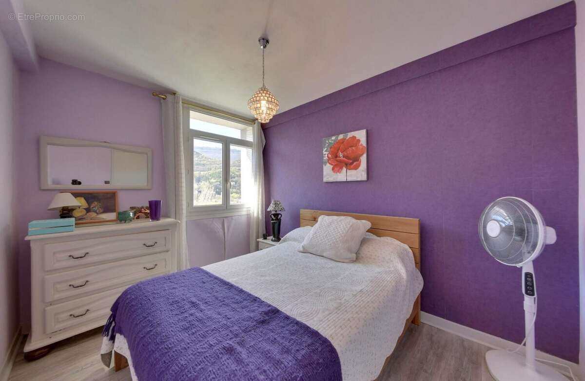 Appartement 69 m² à Seyssinet-Pariset  - photo 8