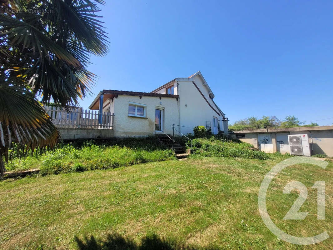Maison 135 m² à Louhans  - photo 13