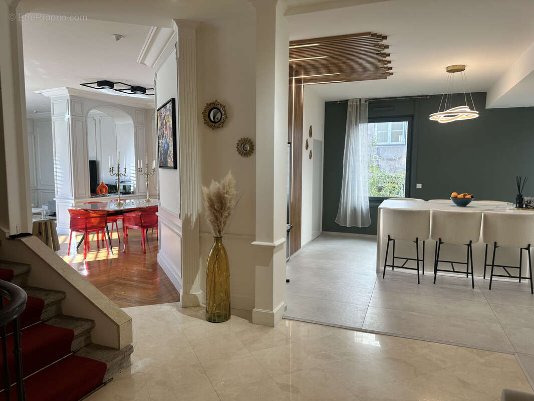 Appartement à SAINT-ETIENNE