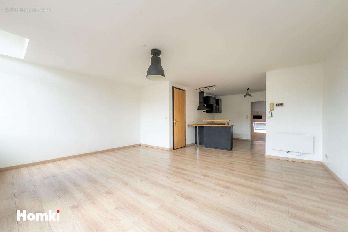 Appartement T2 de 50 m2 à Lille 59000, Rue Solférino - photo 3