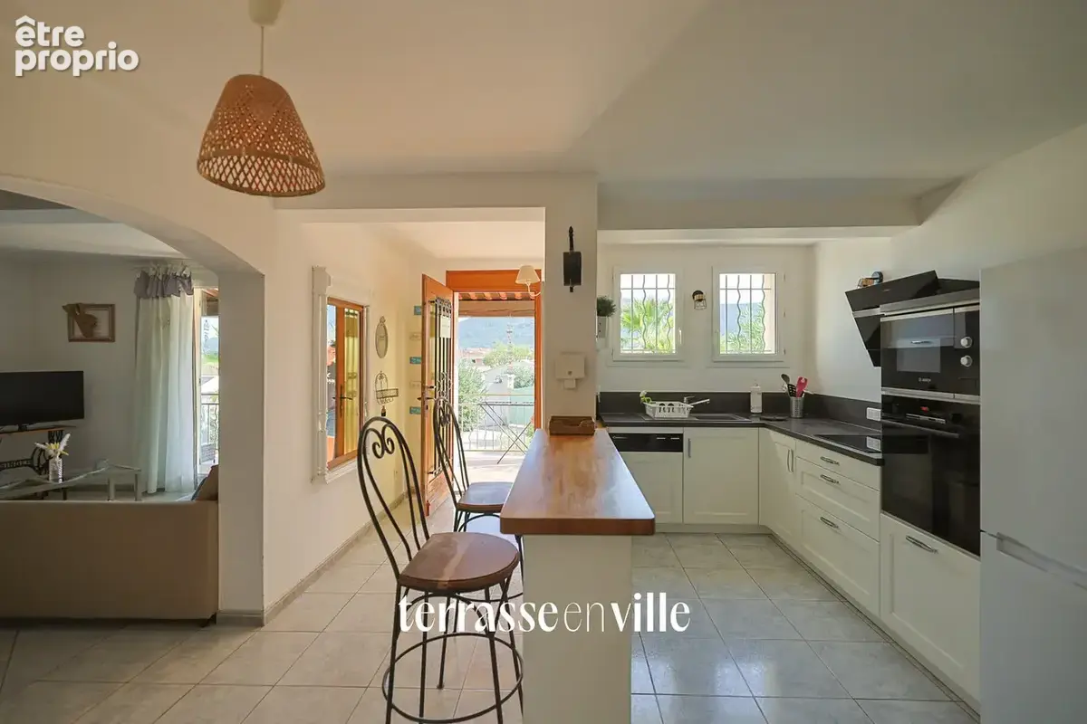 Gonfaron - Maison 174 M2 - Piscine - 575 000€ - photo 15