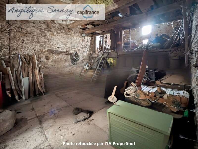 Maison à SAINT-JULIEN