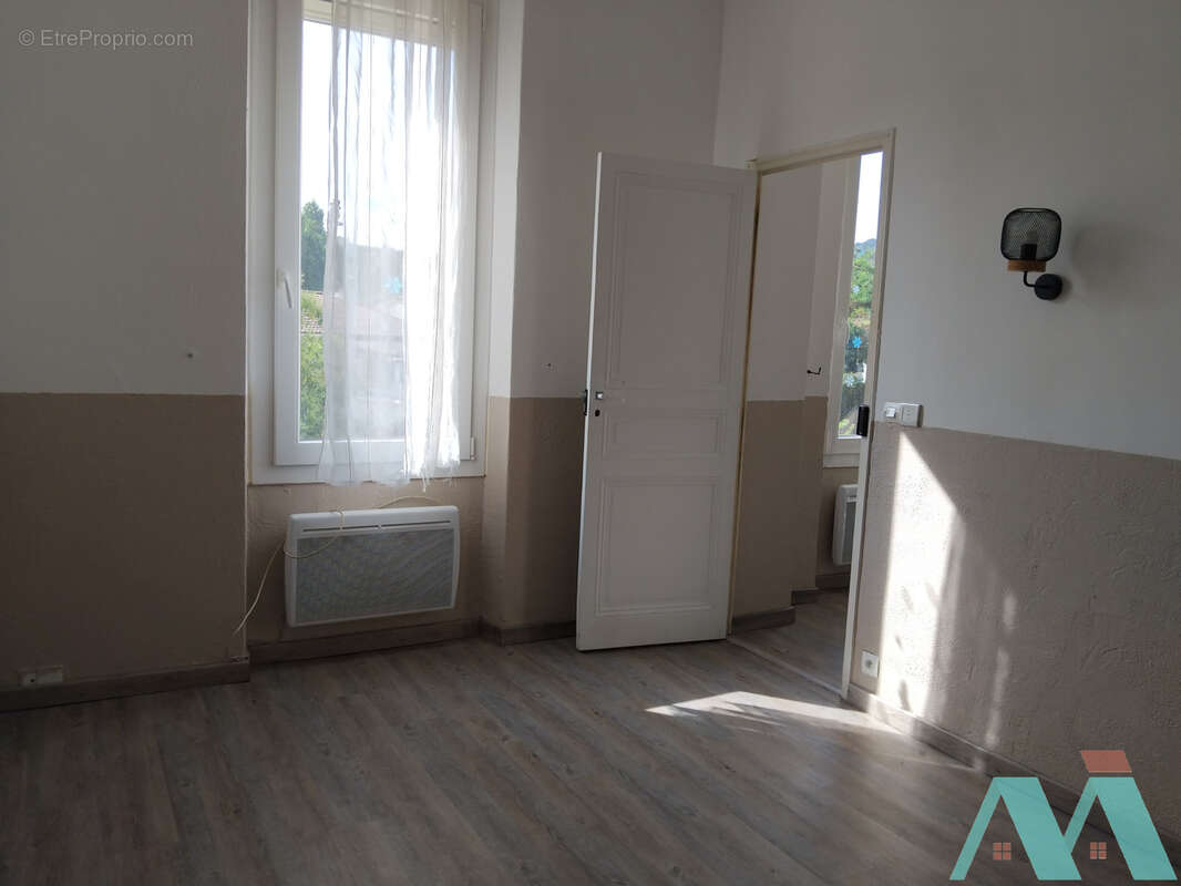 Appartement T4 de 85 m2 à vendre - photo 9