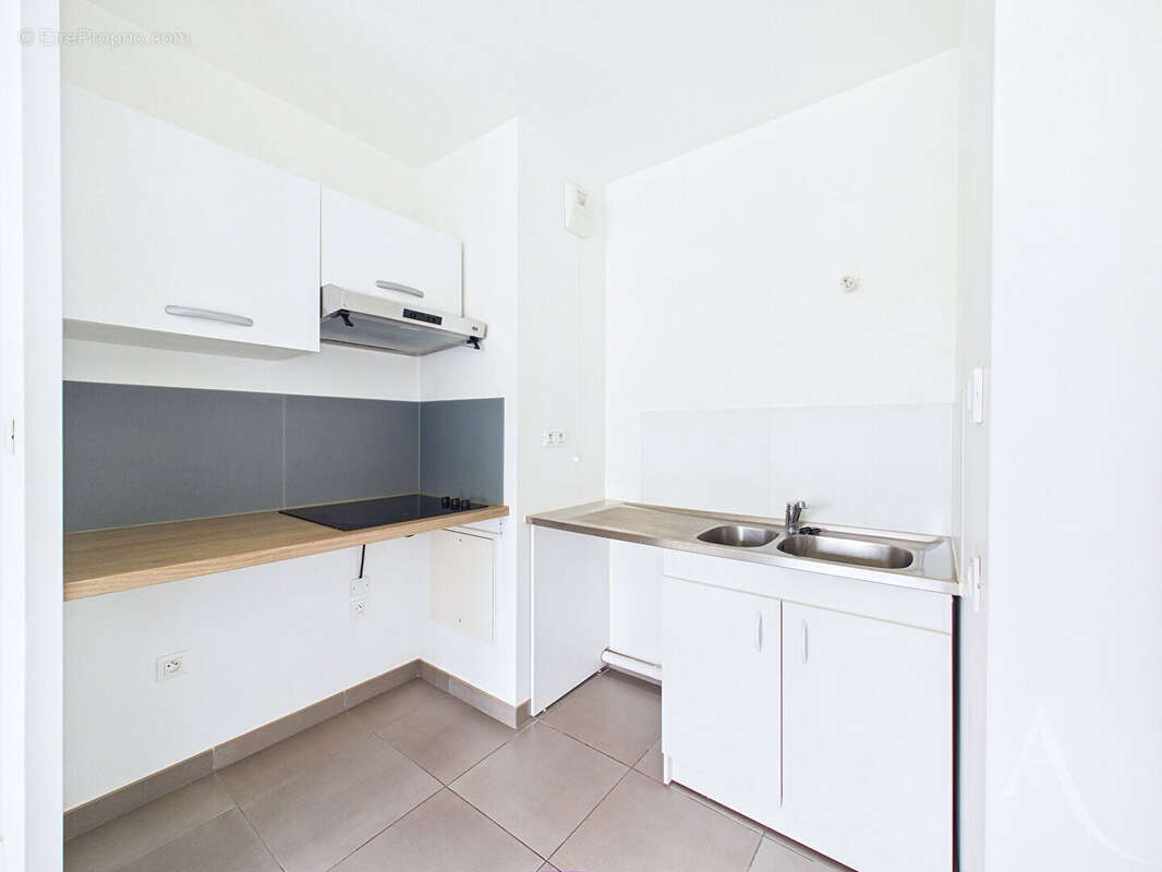 Montreuil - appart f2 42.21 m² - terrasse  7.70 m² - photo 8