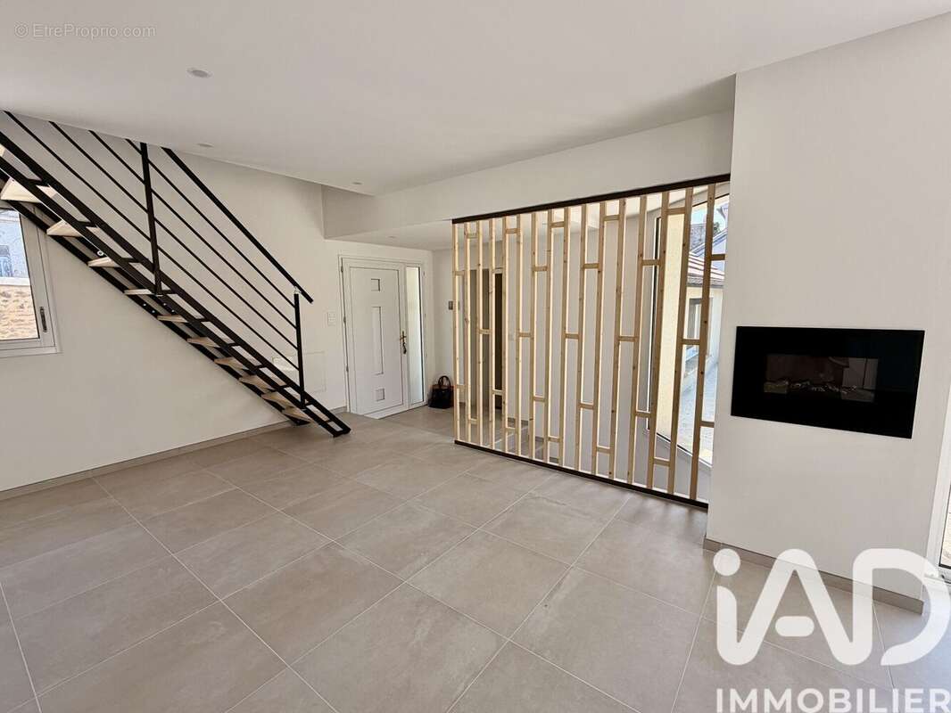 Photo 4 - Maison à SOISY-SUR-SEINE