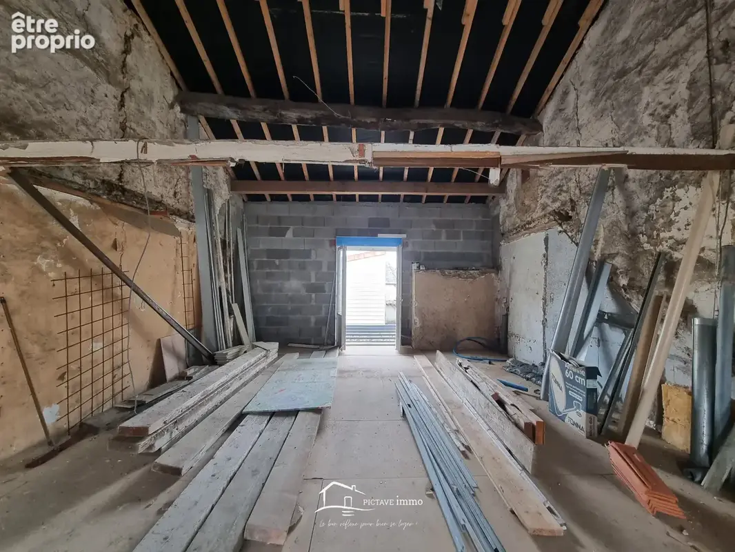 Local commercial thenezay - photo 8