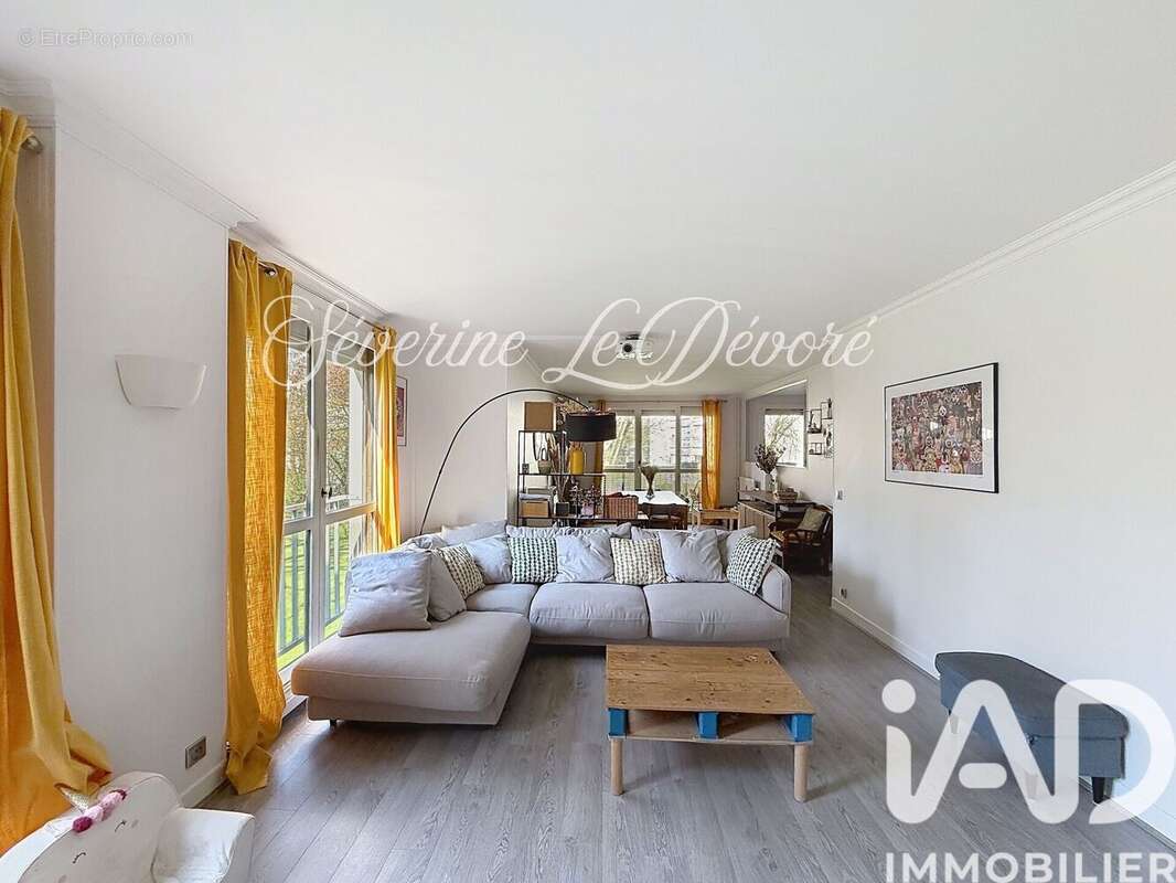 Photo 2 - Appartement à MARGENCY