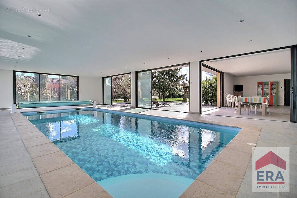 Maison à ALTHEN-DES-PALUDS