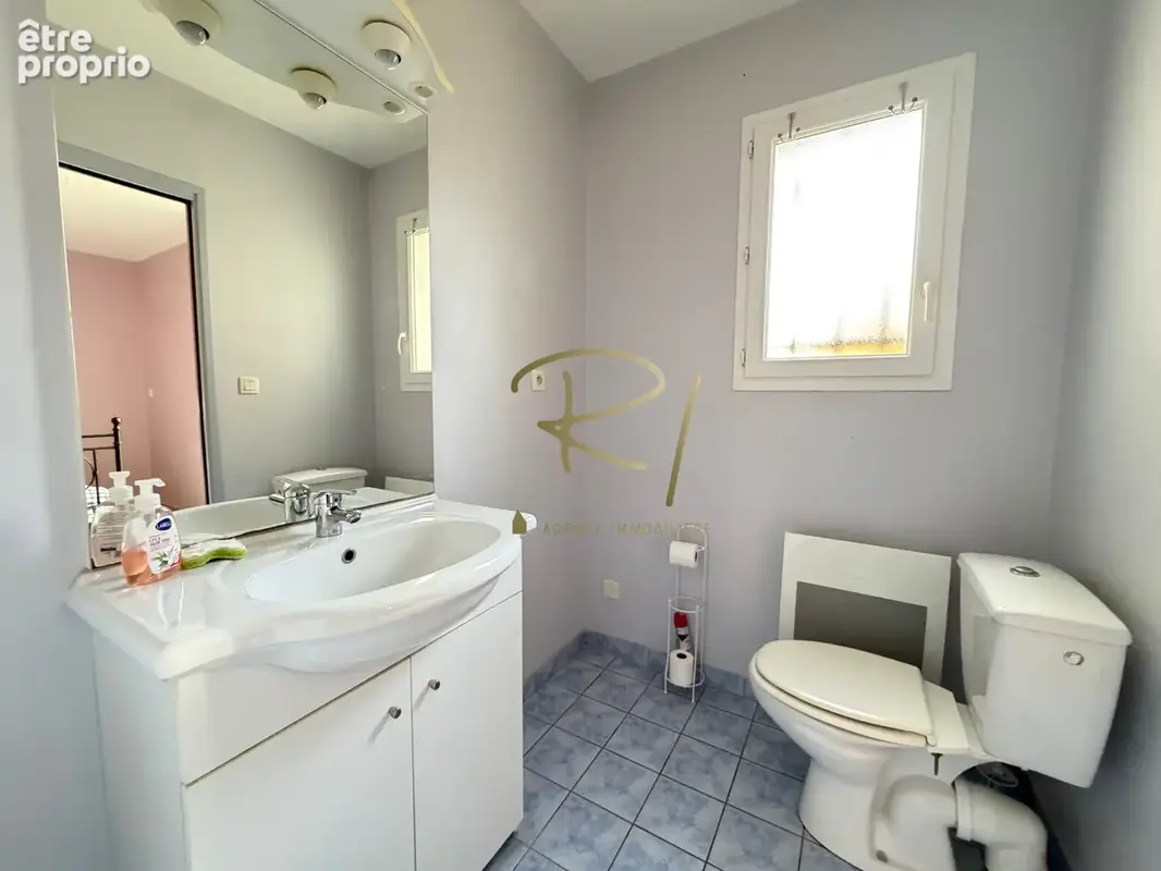 Villa avec piscine chauffée et 4 chambres - LES VANS - photo 10