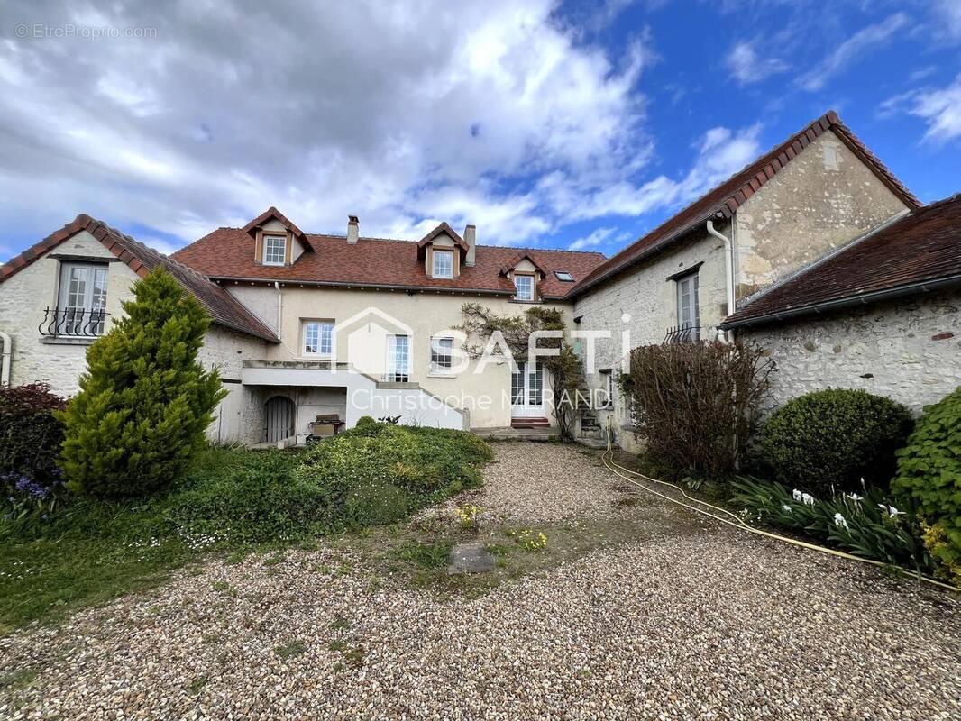 Photo 1 - Maison à LES ORMES