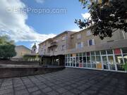 Appartement à SAINT-JEAN-DE-MUZOLS