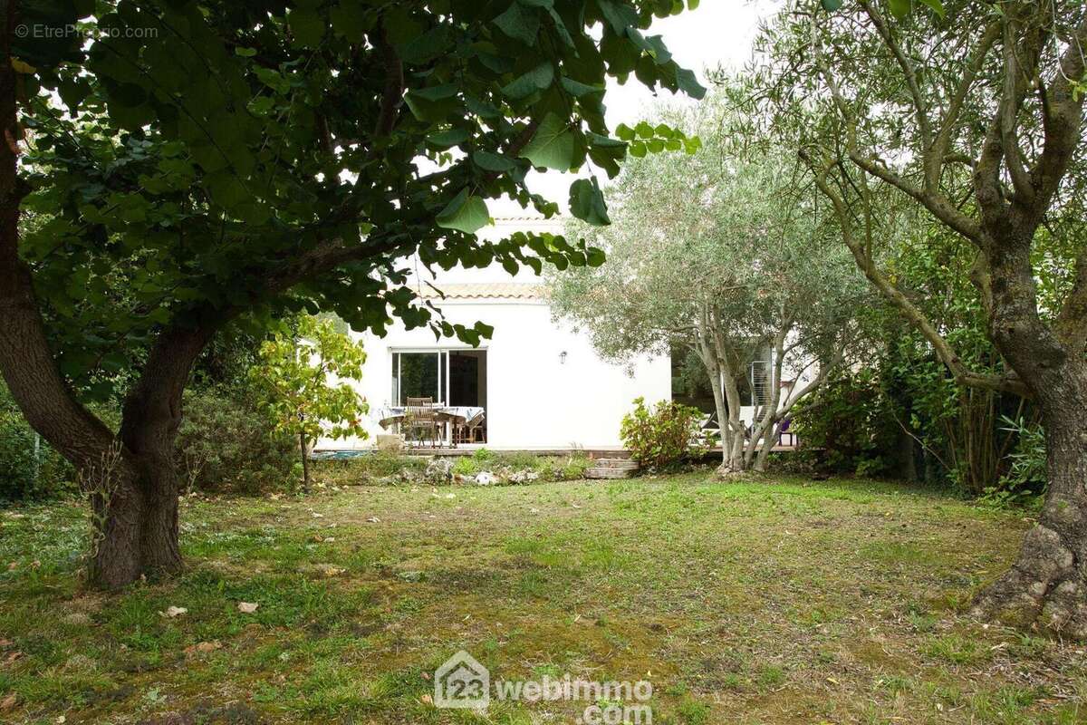 Maison à LA ROCHELLE