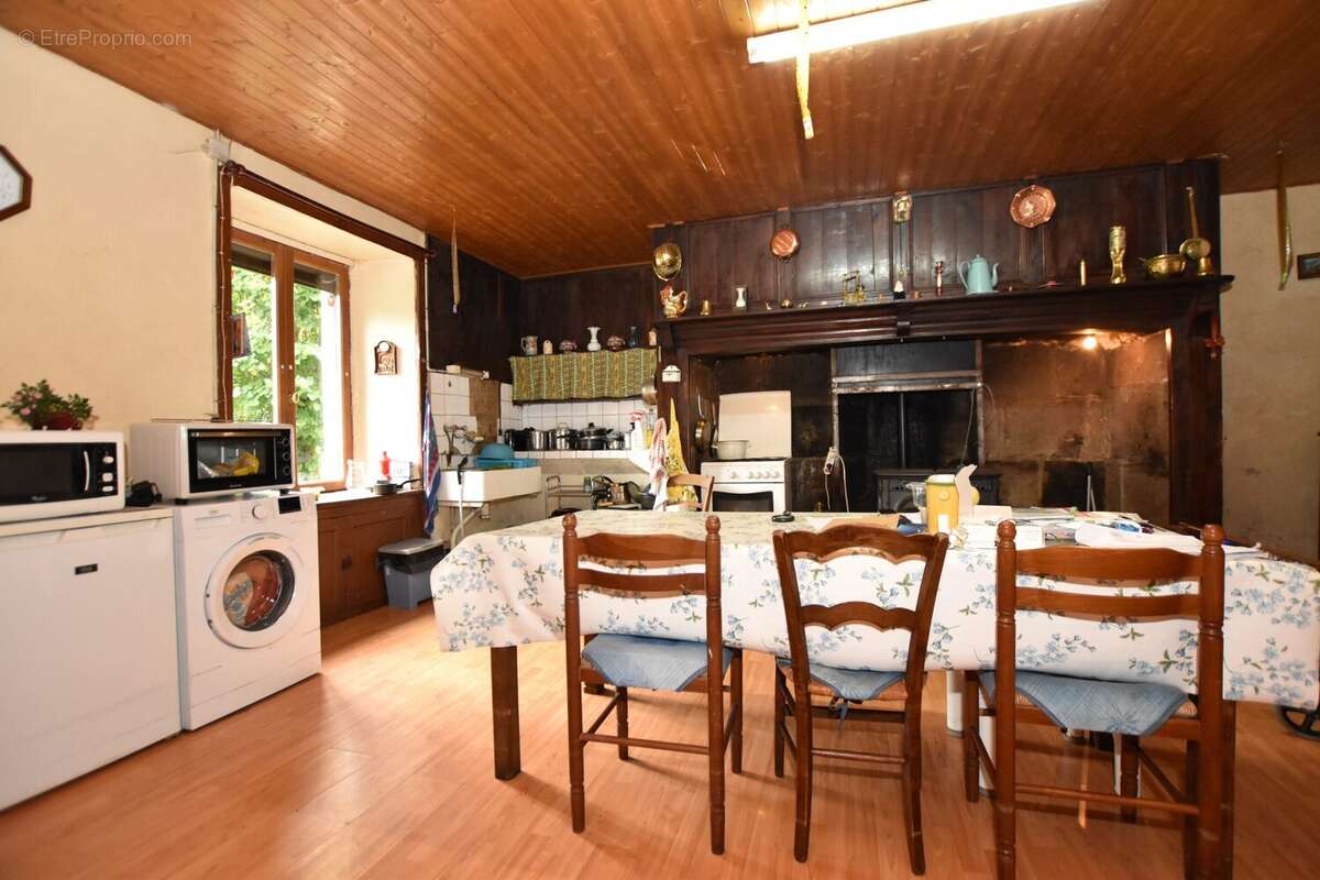 Maison à LE VAULMIER