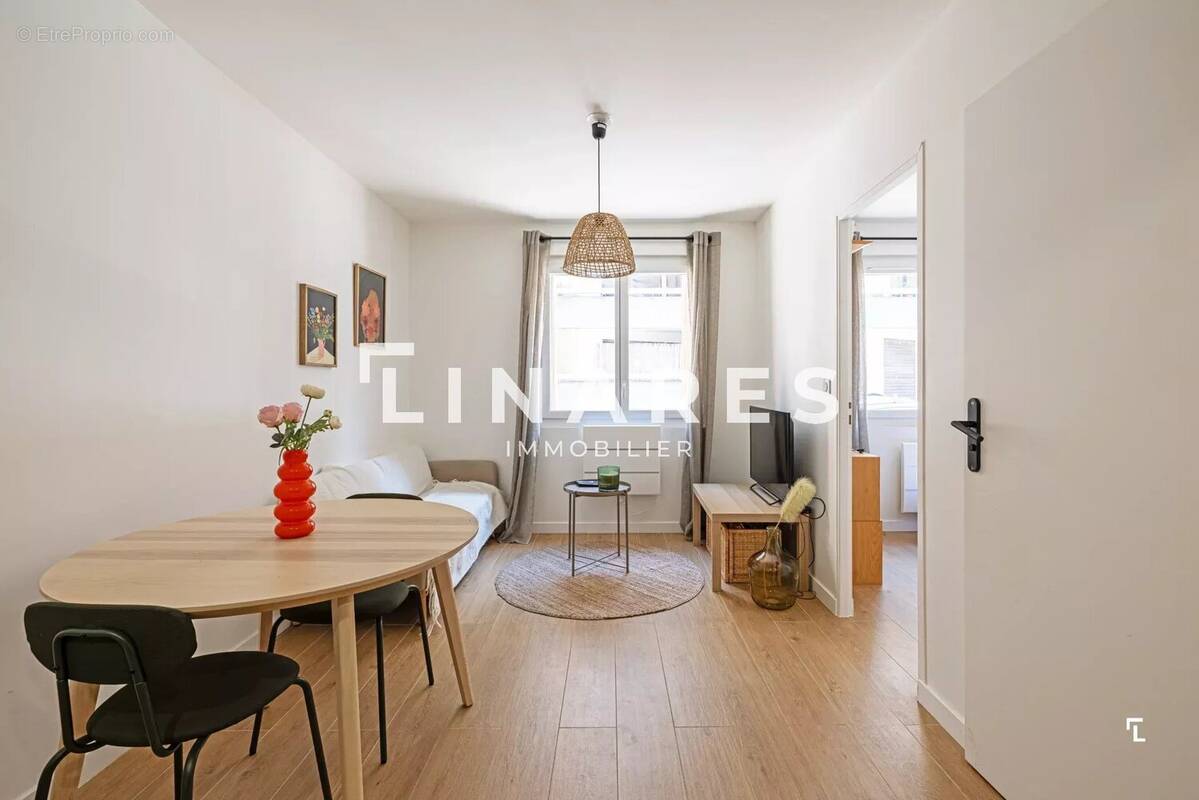 Appartement à MARSEILLE-7E
