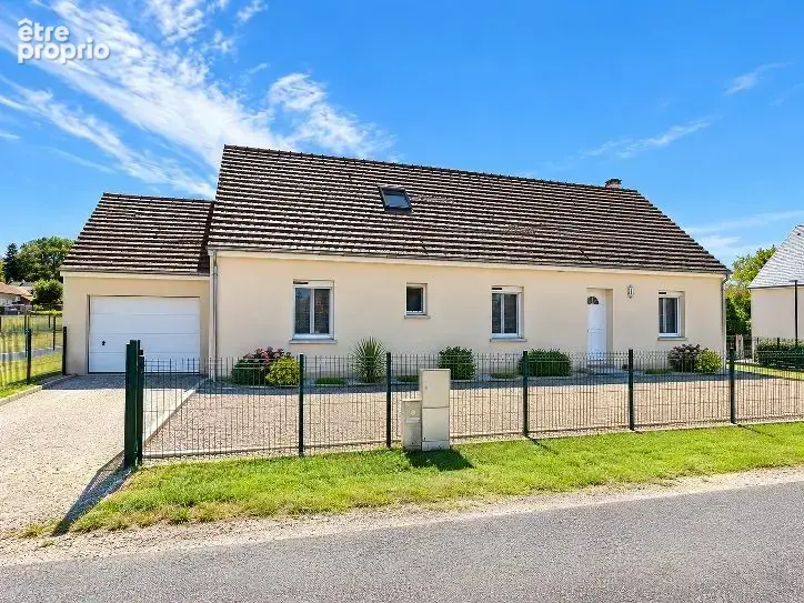 Maison à VIENNE-EN-VAL