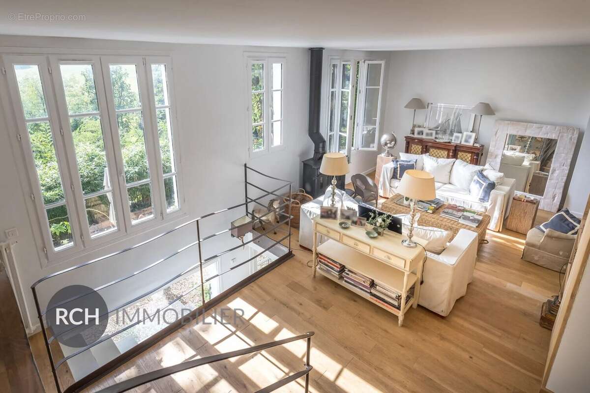 Maison à MONTFORT-L'AMAURY