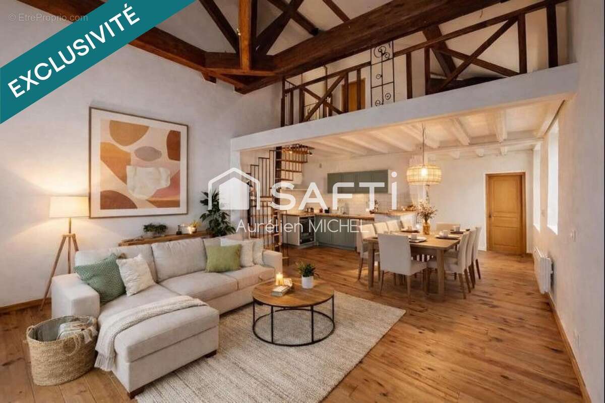 Photo 2 - Appartement à SATHONAY-CAMP
