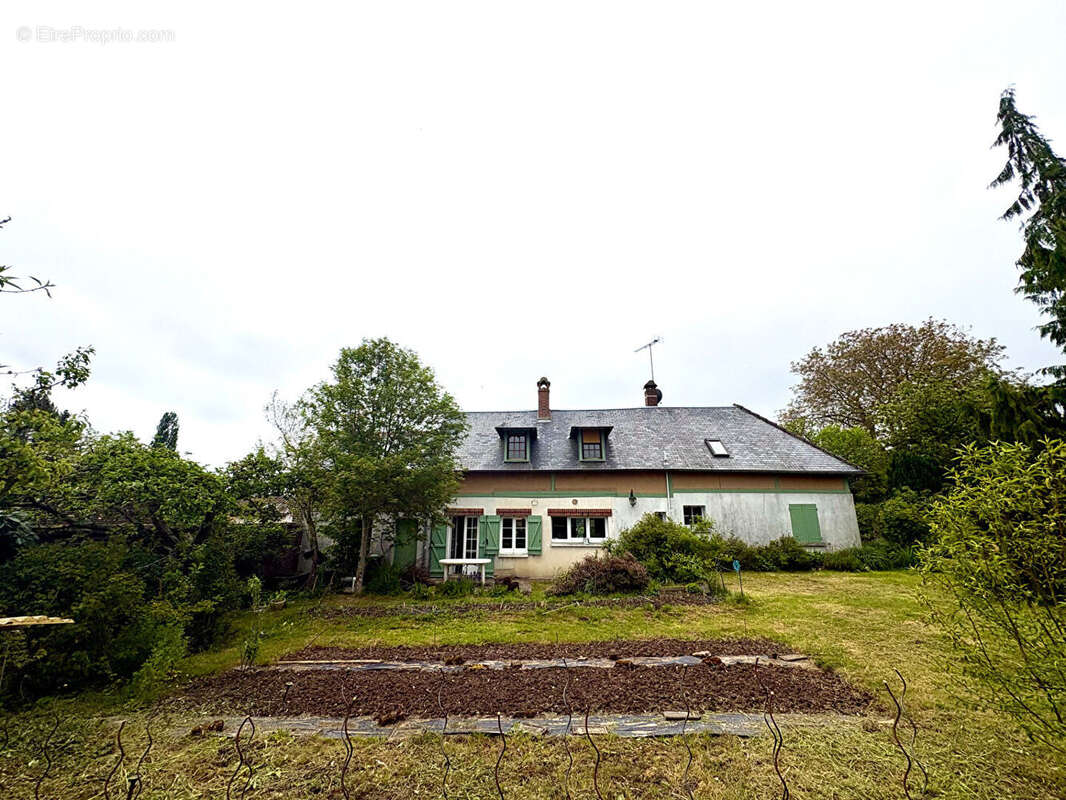 Maison à MARTINCOURT