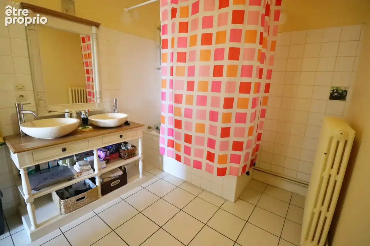 Appartement 4 pièces 111 m² à vendre à La Cote-Saint-Andre (38260) - photo 5