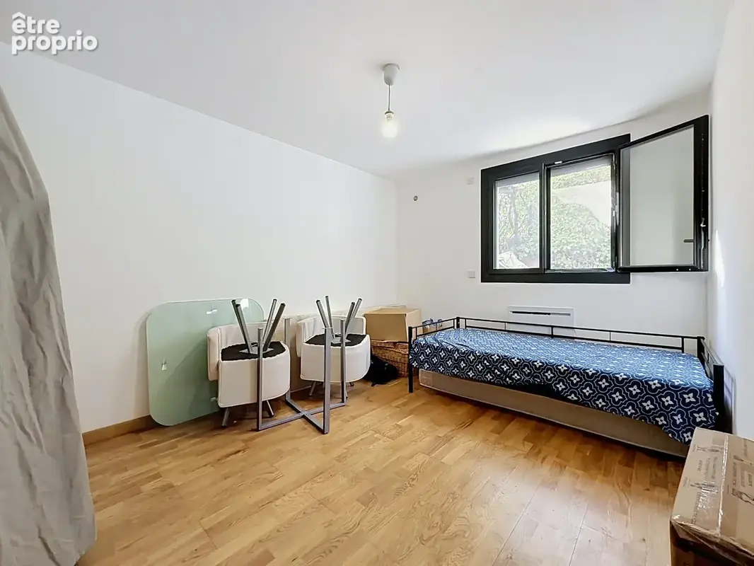 JUVIGNAC (34) - LA PLAINE : Maison à vendre 9 pièces 212 m2 divisée en deux appartements - terrain de 423 m2 - Garage - Terrasse - photo 11