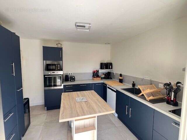 Maison à SAINT-CHRISTOL-LES-ALES