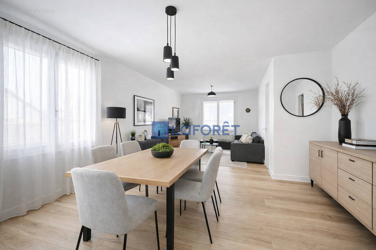 Maison à SAINTRY-SUR-SEINE