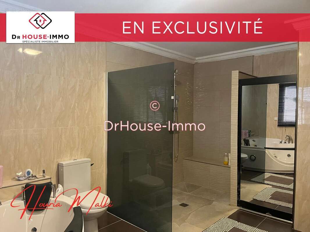 Maison à LIVRY-GARGAN