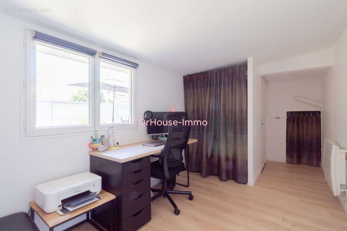 Maison à SARTROUVILLE