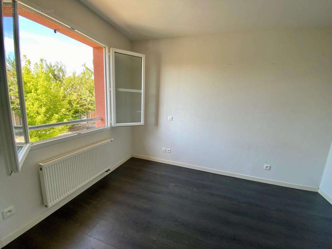 Maison à BRUGUIERES