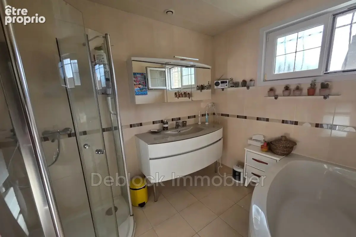 Maison 5 pièces 129 m² à vendre à Warhem (59380) - photo 7