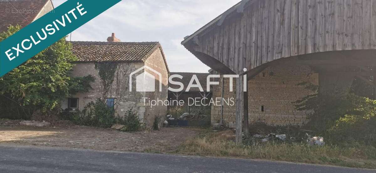 Photo 2 - Maison à LUZE