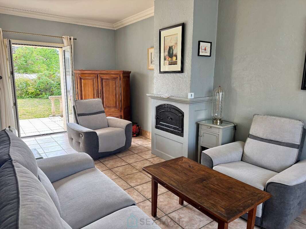 Maison à MANTES-LA-JOLIE