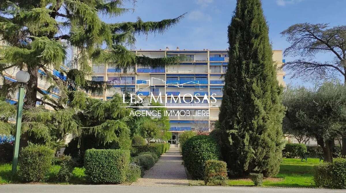 Appartement à FREJUS