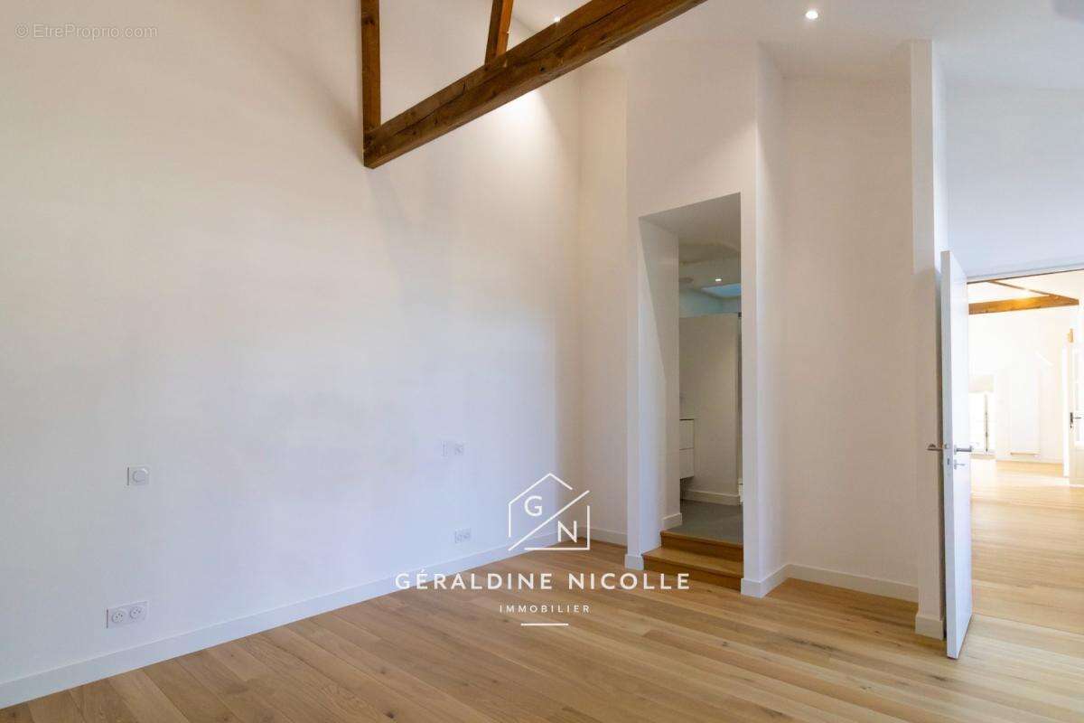 Appartement exceptionnel - 170m2 - plein centre - VANNES - photo 16