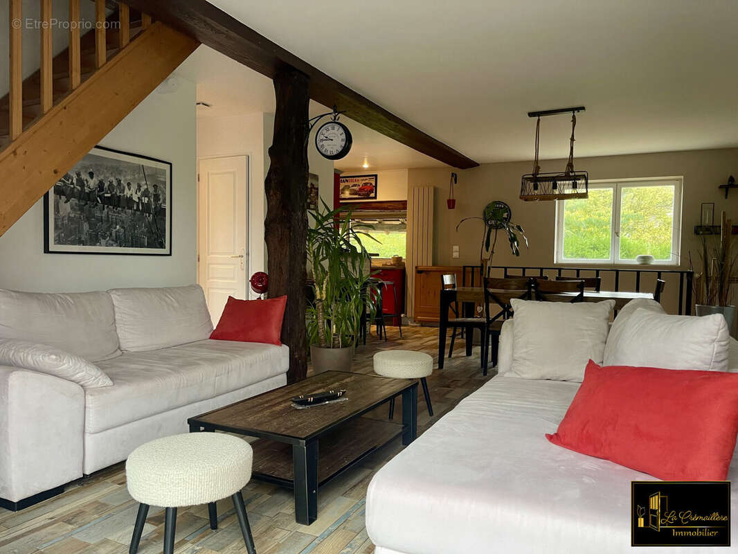 Maison à BOUTERVILLIERS