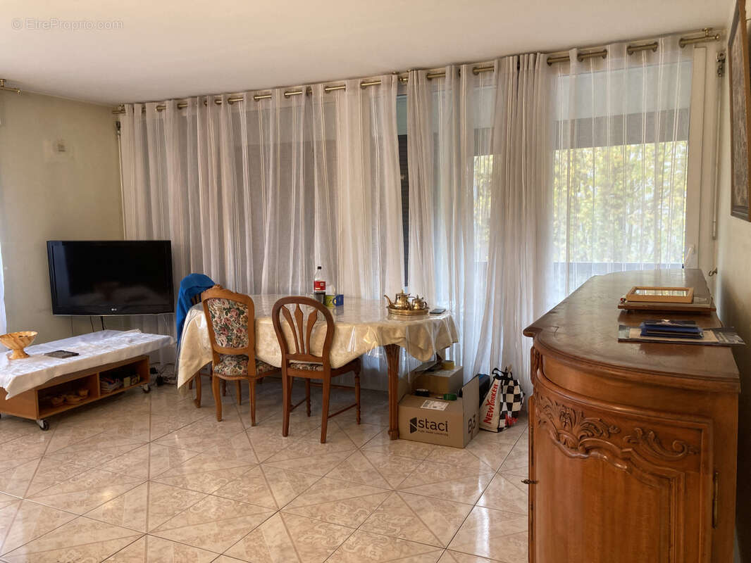 Appartement à SARCELLES