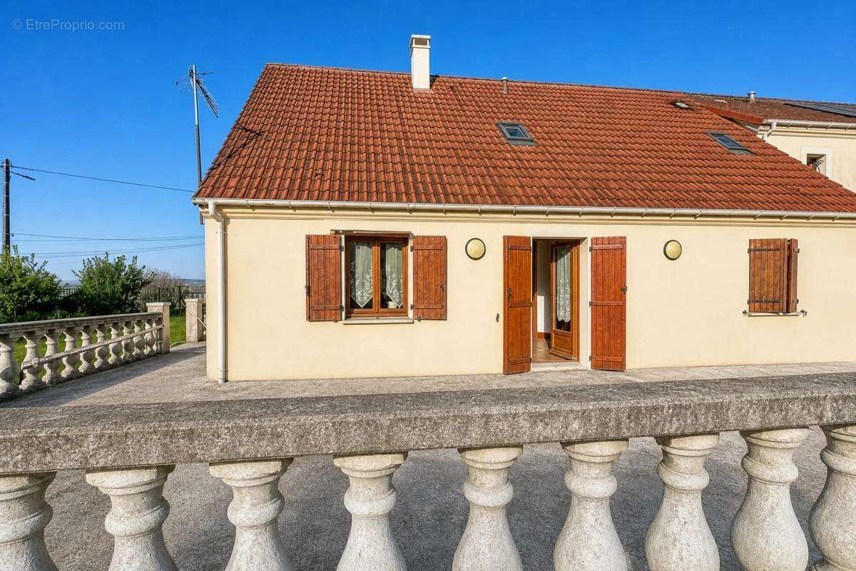 Maison à CHAMPIGNY