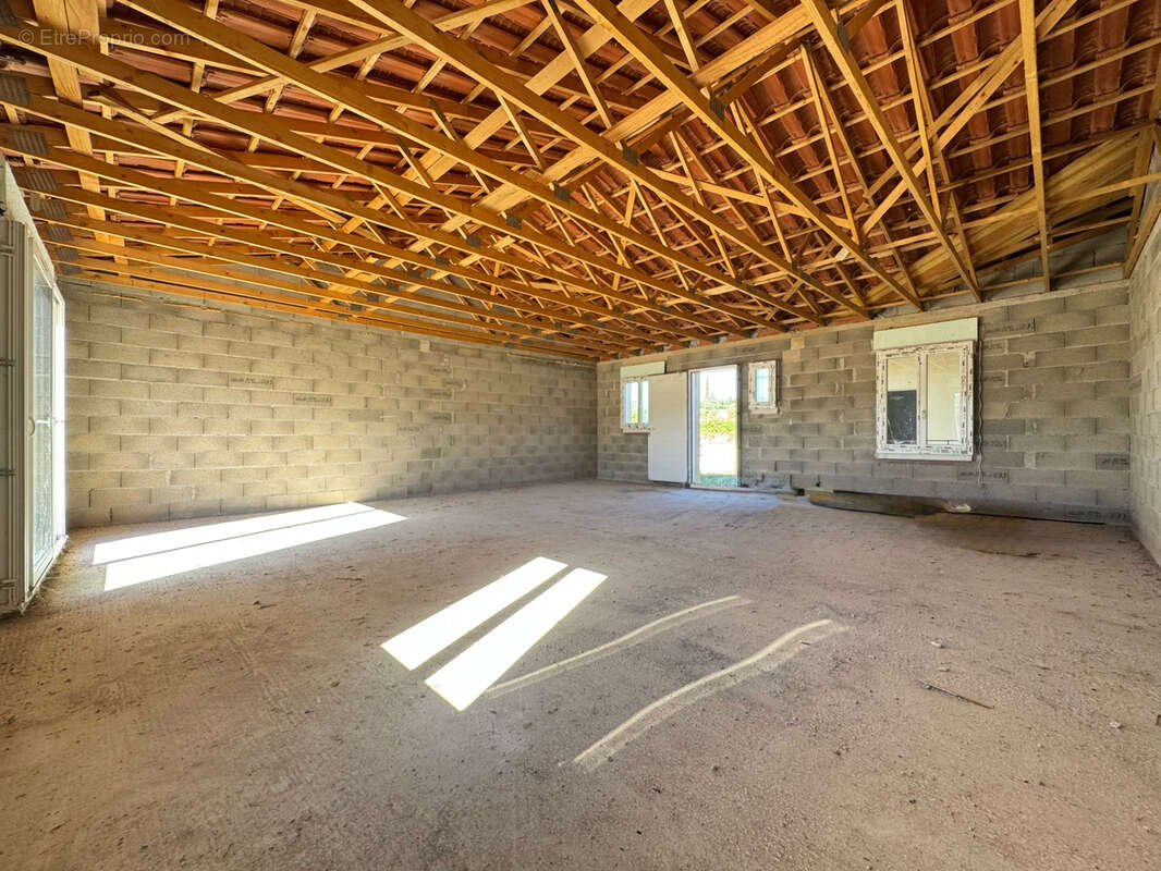 Maison à DOMESSARGUES