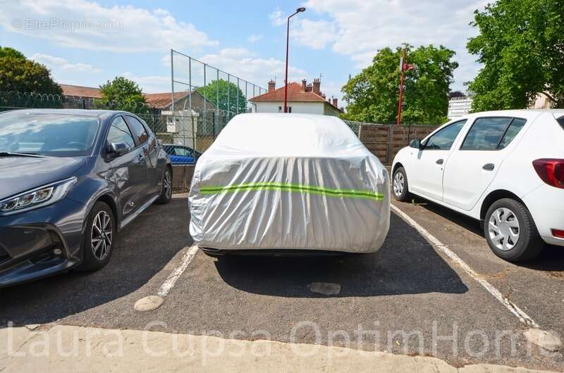 Appartement à FRESNES