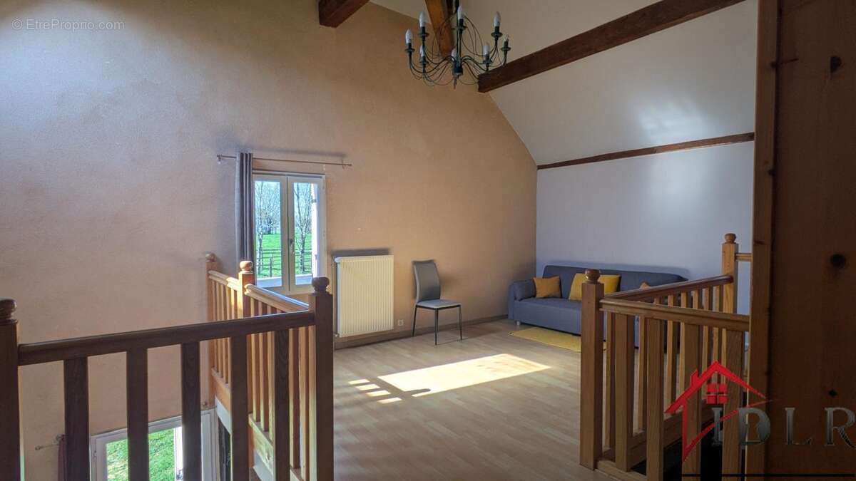 Maison à FRANCHEVILLE