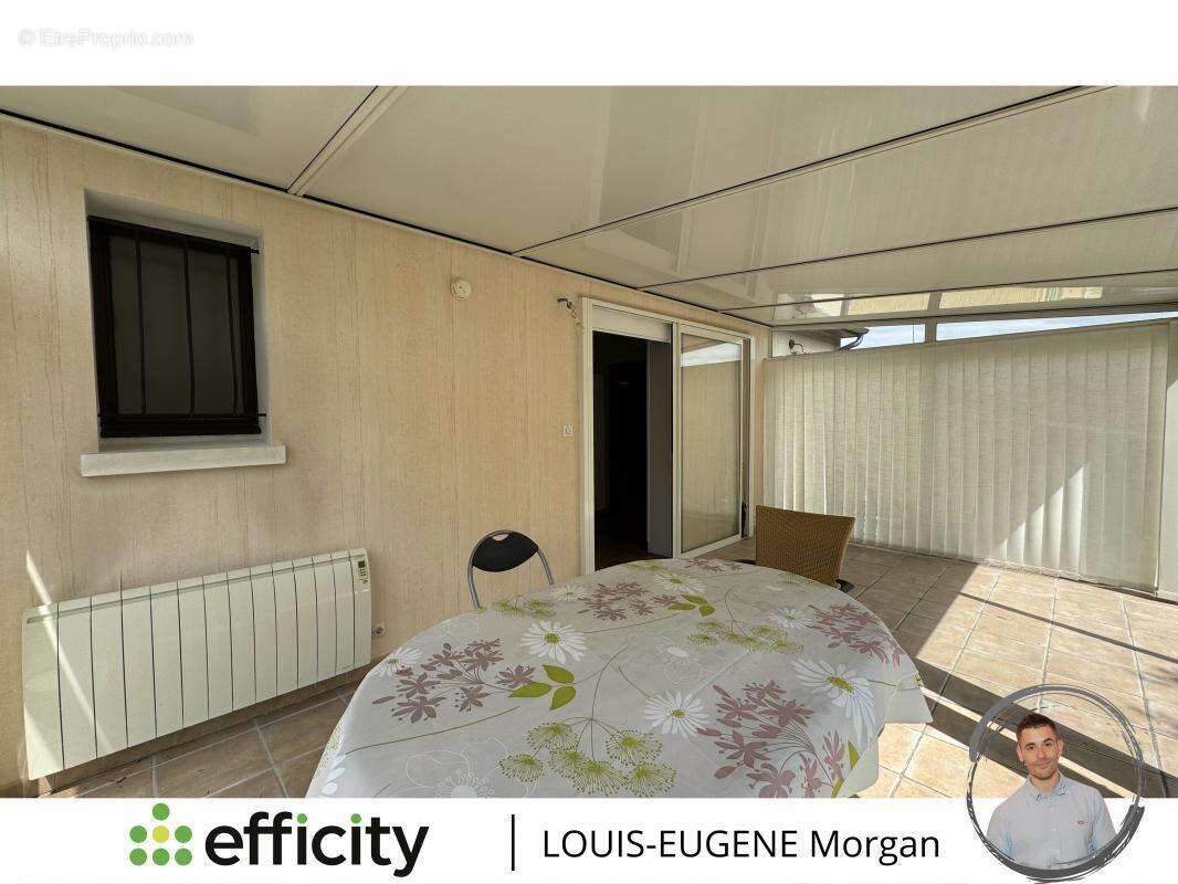 Maison à JAUNAY-CLAN