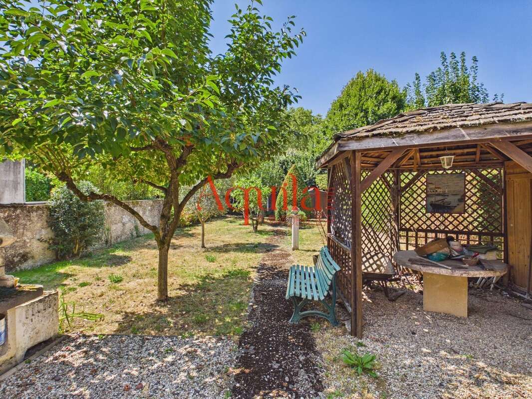Maison 91 m² à Bron  - photo 2