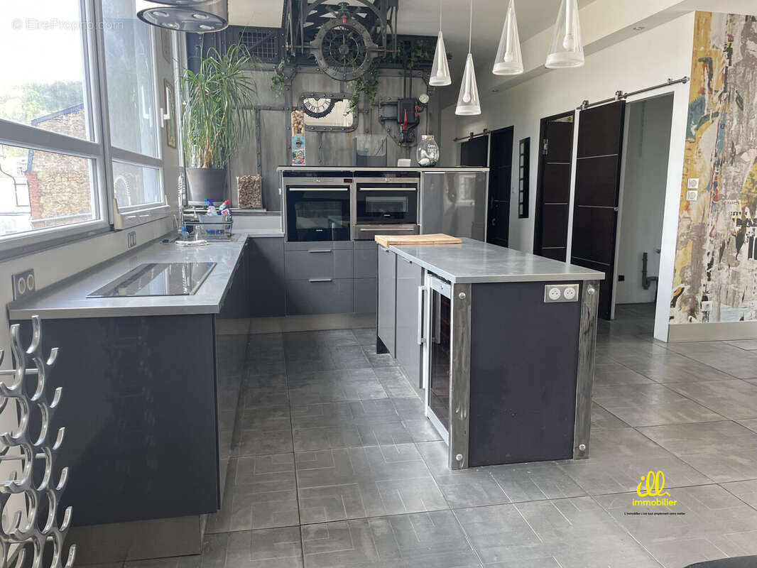 Appartement à CHARLEVILLE-MEZIERES