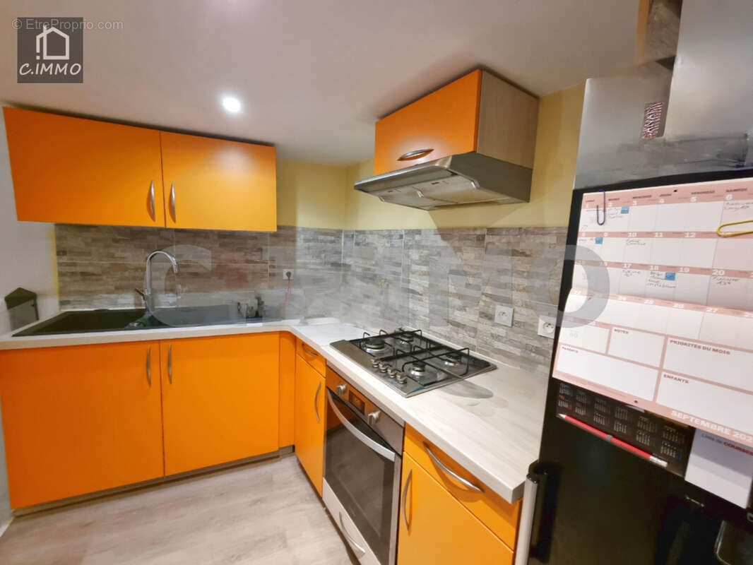 Appartement à ABEILHAN