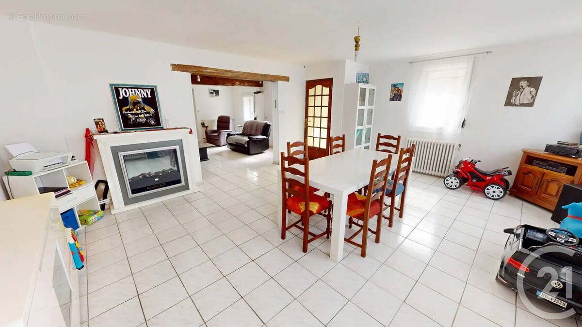 Maison à BRANCOURT-LE-GRAND