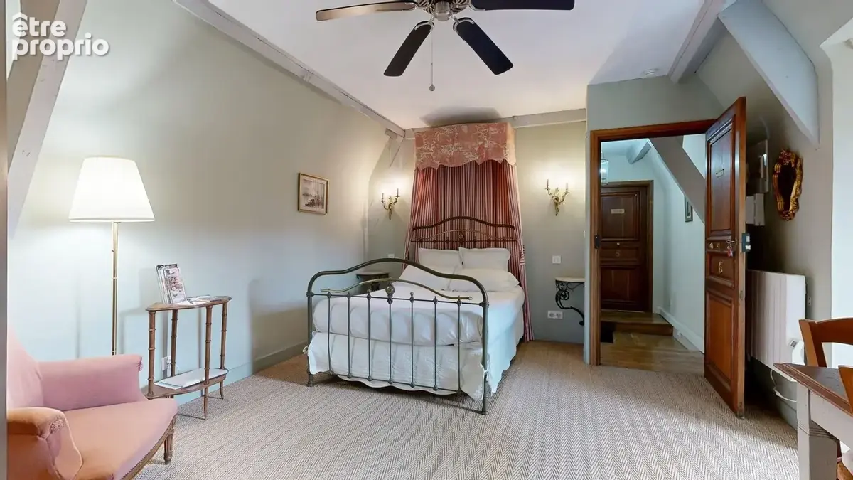 Sous les toits du centre historique, Studio de charme (26 m²) parfait pied-à-terre ou un investissement locatif au cœur de la vi - photo 12