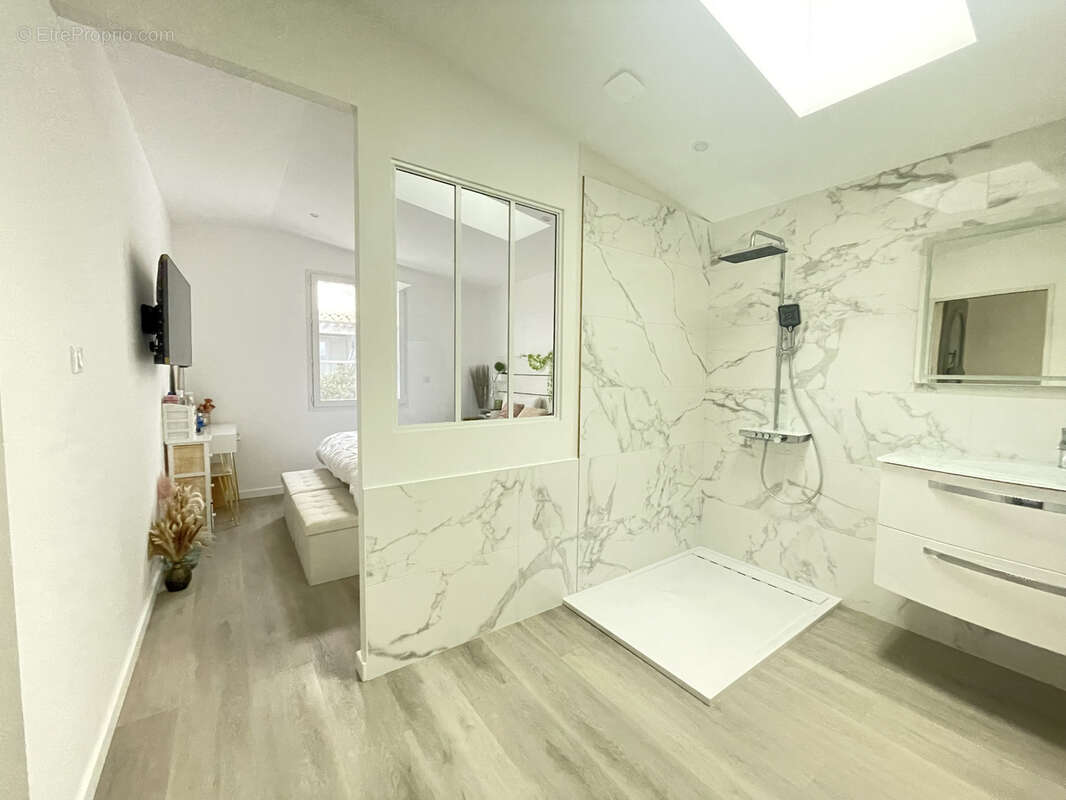 Maison à L&#039;EPINE