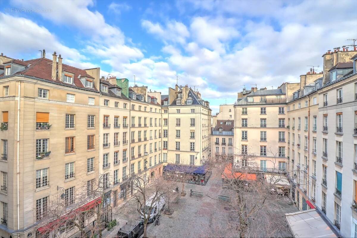 Appartement à PARIS-4E