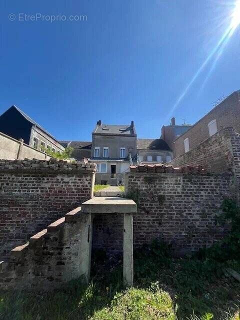 Appartement à LE CATEAU-CAMBRESIS